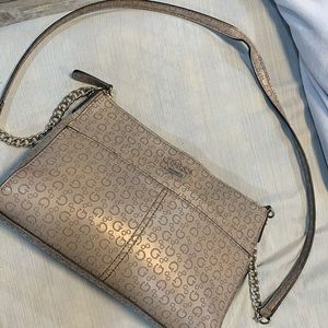 Guess crossbody purse
